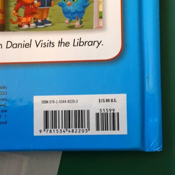 Toddler Hardbound Books Set of 3 Daniel Tiger Elmo Monsters‎ in Closet… - Picture 6 of 8